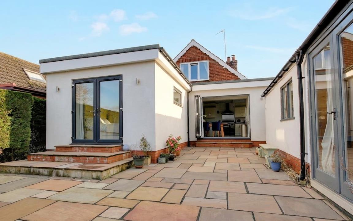 New Village Road, Little Weighton, Cottingham